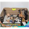 Image 1 : WWE COLLECTION - 10 WRESTLERS, 2 RINGS