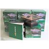 Image 1 : CASE OF 8PC SOLAR POST CAP LIGHTS