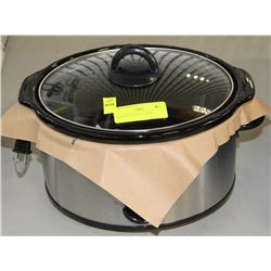 CROCK POT SLOW COOKER