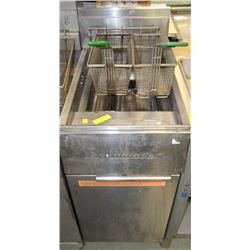 DOUBLE BASKET DEEPFRYER FRYMASTER WITH BASKETS