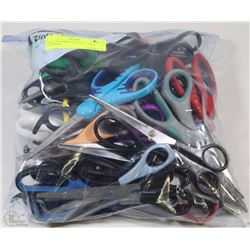 BAG OF VARIOUS STYLE+SIZE SCISSORS