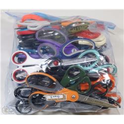 BAG OF VARIOUS STYLE+SIZE SCISSORS