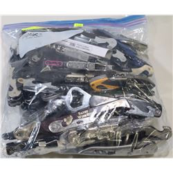BAG OF CORK SCREWS