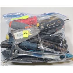 BAG OF HAND TOOLS