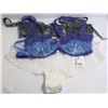 Image 1 : 2 CHANTELLE LACE BRAS SIZE 34B AND SMALL PANTIES