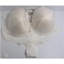 CHANTELLE BRA 36DDDD WITH 2 PANTIES SIZE L