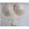 Image 1 : CHANTELLE BRA 36DDDD WITH 2 PANTIES SIZE L