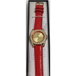#7)NEW MANHATTAN QUARTZ WATCH - COMES WITH 1YR