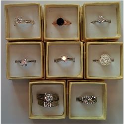 LOT OF 8 LADIES RINGS