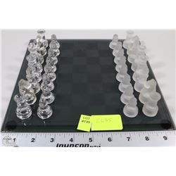GLASS CHESS SET