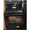 Image 1 : FRIGIDAIRE 30" BLACK STOVE WITH 4 BURNER CERAMIC