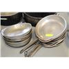 Image 1 : 13 FRYING PANS