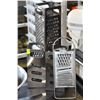 Image 1 : LOT OF FOUR GRATERS