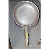 Image 1 : LOT OF FOUR FRYING PANS