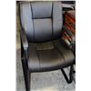 Image 1 : LOT OF 4 LEATHERETTE OFFICE WAITING CHAIRS