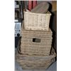 Image 1 : STACK OF WICKER BASKETS