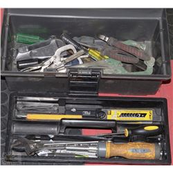 RUBBERMAID TOOLBOX FULL OF TOOLS