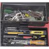 Image 1 : RUBBERMAID TOOLBOX FULL OF TOOLS