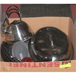 BOX W/KITCHEN ACCESSORIES INCL. LARGE