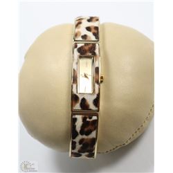 NEW DKNY GOLD PLATED LEOPARD PRINT WOMEN WATCH