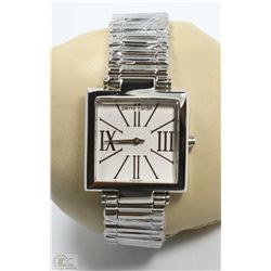 NEW SWISS MADE PIERRE CARDIN S/S WOMEN'S WATCH