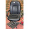 Image 1 : BLACK LEATHERETTE OFFICE CHAIR