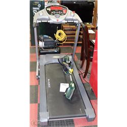 BLADEZ TREADMILL WITH INCLINE AND HEARTRATE