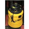Image 1 : GENIE 10GAL WET/DRY BLOWER VAC MODEL PB20C 120VOLT