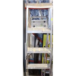 5FT ALUMINUM PAINTERS LADDER