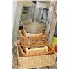 Image 1 : WICKER BASKET ASSORTMENT