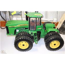 LARGE REMOTE CONTROL ERTL TRACTOR 27MPH WITH