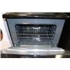 Image 3 : FRIGIDAIRE CERAMIC TOP STOVE - SELF CLEANING