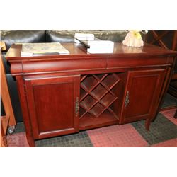 WOODEN SIDEBOARD WITH 2 DRAWERS,2 DOORS & PULL