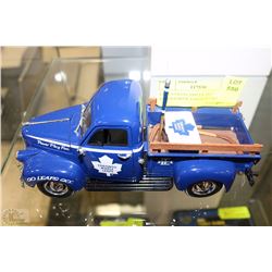 ERTL COLLECTIBLES 1947 STUDEBAKER TORONTO MAPLE
