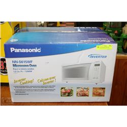 NEW PANASONIC NN-S615WF INVERTER MICROWAVE OVEN
