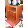 Image 1 : WOODEN RECORD STAND