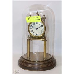 ESTATE ANNIVERSARY CLOCK AND BOX OF VASES