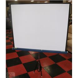 PIONEER BEADED PORTABLE PROJECTION SCREEN+TRIPOD