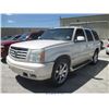 Image 2 : 2004 - CADILLAC ESCALADE
