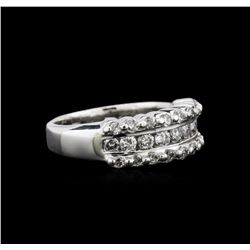 0.71 ctw Diamond Ring - Platinum