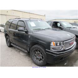 2005 - GMC YUKON DENALI