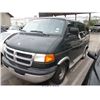 Image 2 : 2002 - DODGE VAN