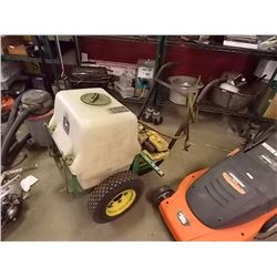 JOHN DEERE 20L SPRAYER
