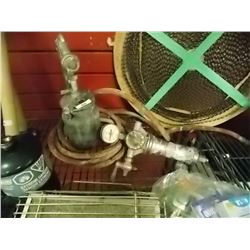 VINTAGE PAINT SPRAYER WITH HOSE AND GUAGE