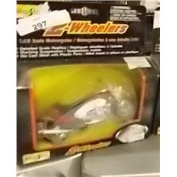 DIE CAST MODEL - 1:22  - MOTORCYCLE