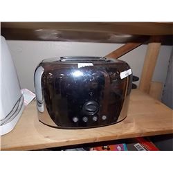 STAINLESS STEEL TOASTER
