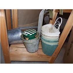 LOT OF TINS