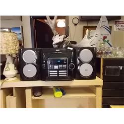 RCS 5 DISK CD CHANGER WITH CASSETTE PLAYER