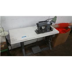 Singer industrail sewing machine