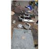 Image 2 : Matel rack and mixed goods